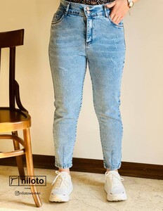 شلوار جین مام فیت رنگ آبی روشن (060133)