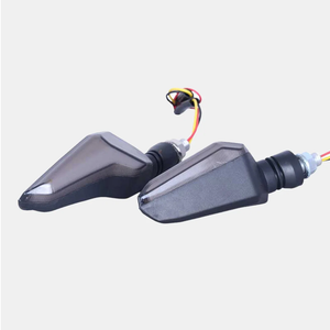 چراغ راهنما LED مدل DAYLIGHT  دار