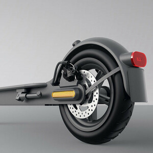 اسکوتر برقی شیائومی Xiaomi Mi Electric Scooter Essential