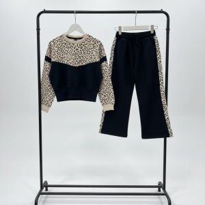 ست بلوز شلوار دخترانه طرح پلنگی