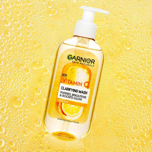 ژل شستشو گارنیه Vitamin C پاک‌کننده