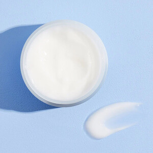 کرم آبرسان هیالورونیک اسید تسکین‌دهنده و محافظ کوزارکس مدل Hyaluronic Acid Intensive Cream حجم 50 میل