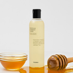 تونر آبرسان و ترمیم‌کننده کوزارکس مدل Propolis Synergy Toner مناسب انواع پوست حجم 280 میل