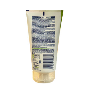 اسکراب لایه‌بردار عمیق سینت ایوز حاوی عصاره زردآلو مدل Fresh Skin حجم 150 میل