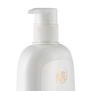 لوسیون مرطوب کننده و مغذی بدن ژوت مدل Adore با رایحه عطر زنانه حجم ۴۰۰ میل