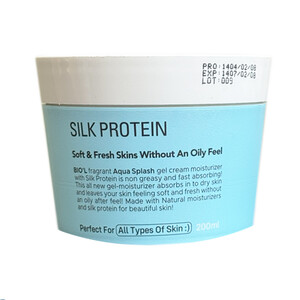 ژل کرم مرطوب کننده فاقد چربی دست و صورت بیول مدل Silk Protein حاوی پروتئین ابریشم هیدرولیز شده حجم ۲۰۰ میل
