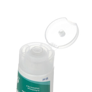 کرم نرم و مرطوب کننده آردن بیوتی مدل Softline حاوی امگا ۳ و ویتامین E مناسب انواع پوست حجم ۵۰ میل