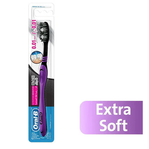 مسواک زغالی اورال بی مدل Black Extra Soft با الیاف زغالی و برس فوق‌العاده نرم (تنوع رنگی رندوم)
