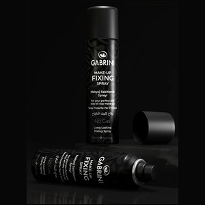 اسپری تثبیت‌کننده آرایش گابرینی مدل MAKEUP FIXING SPRAY مناسب انواع پوست ماندگاری طولانی و بدون گاز حجم ۱۵۰ میل