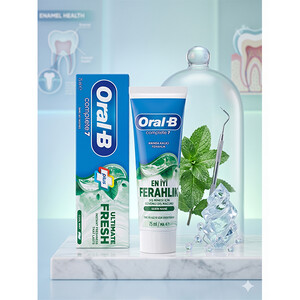 خمیر دندان اورال بی مدل ultimate fresh با طراوت ماندگار نعنا حجم ۷۵ میل