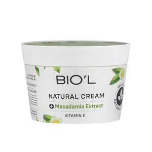 کرم مرطوب کننده دست و صورت بیول مدل NATURAL CREAM حاوی عصاره ماکادمیا و ویتامین E مناسب پوست های بسیار خشک حجم ۲۰۰ میل