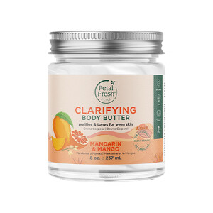 کره بدن روشن کننده و شفاف کننده پتال فرش مدل Clarifying Mandarin And Mango  مناسب پوست های کدر و خسته حجم 237ml