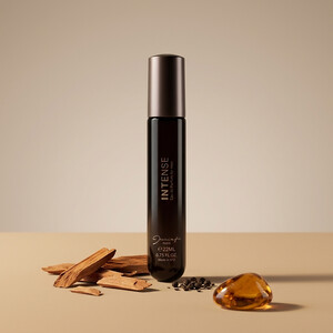 عطر جیبی مردانه ژک ساف مدل Intense تلخ و گرم با پخش بوی پایدار حجم ۲۲ میل