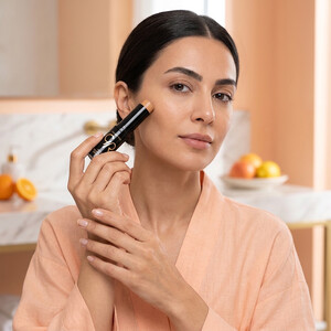 کانتور صورت گلدن رز STICK FOUNDATION CONTOUR با پوشش بالا