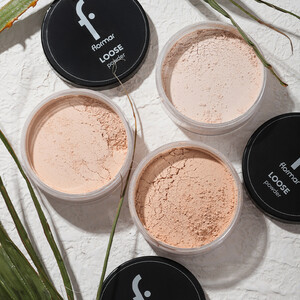 پودر فیکس flormar مدل LOOSE POWDER با ساختار نیمه‌شفاف