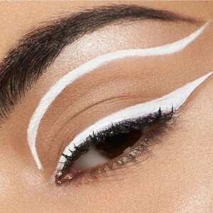 خط چشم مایع گابرینی مدل Liquid Eyeliner Pen، نمای دیگری از محصول