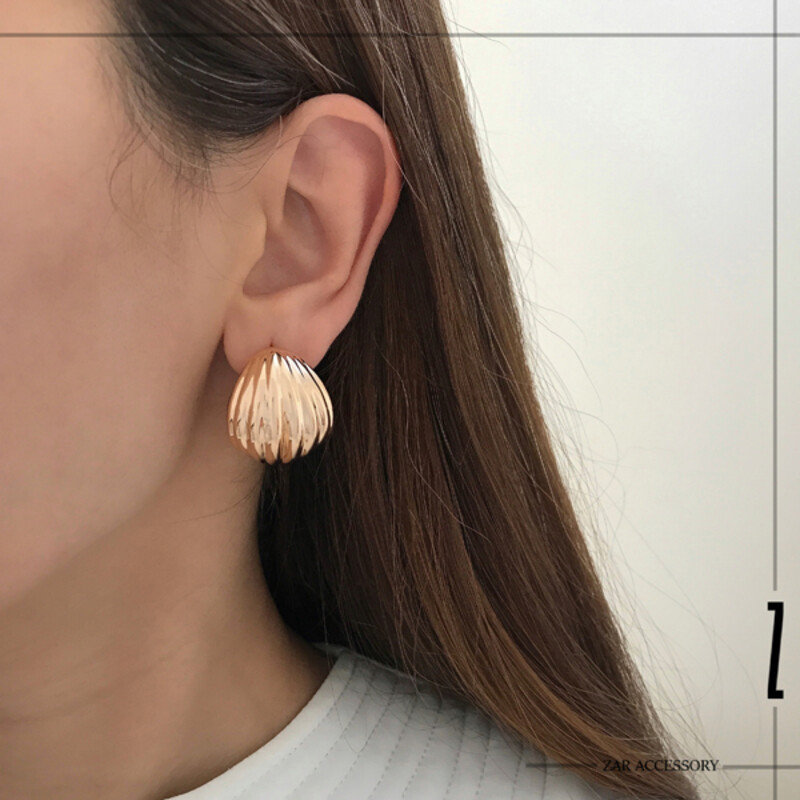 گوشواره صدفی آینه‌ای