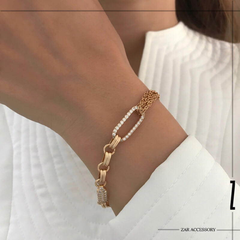 دستبند چند زنجیره پلاک بیضی