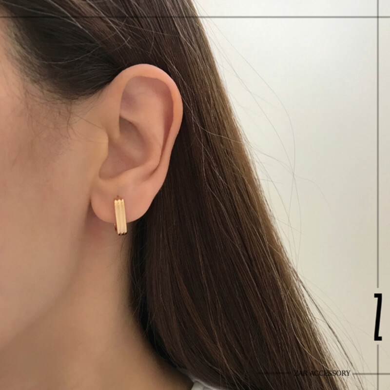 گوشواره مستطیلی شیاردار