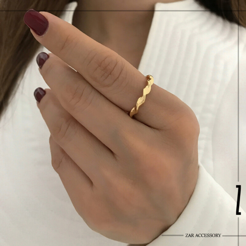 انگشتر پیچ آینه‌ای