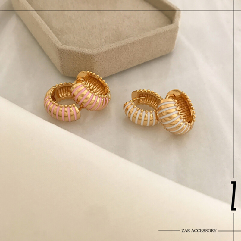 گوشواره حلقه‌ای میناکاری