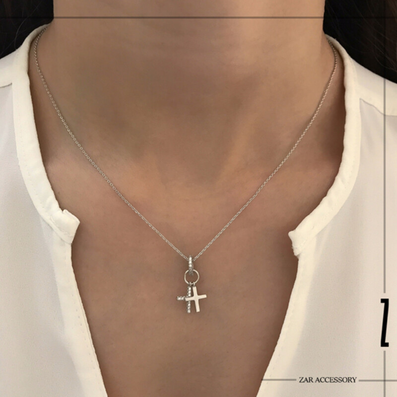 گردنبند دو صلیب