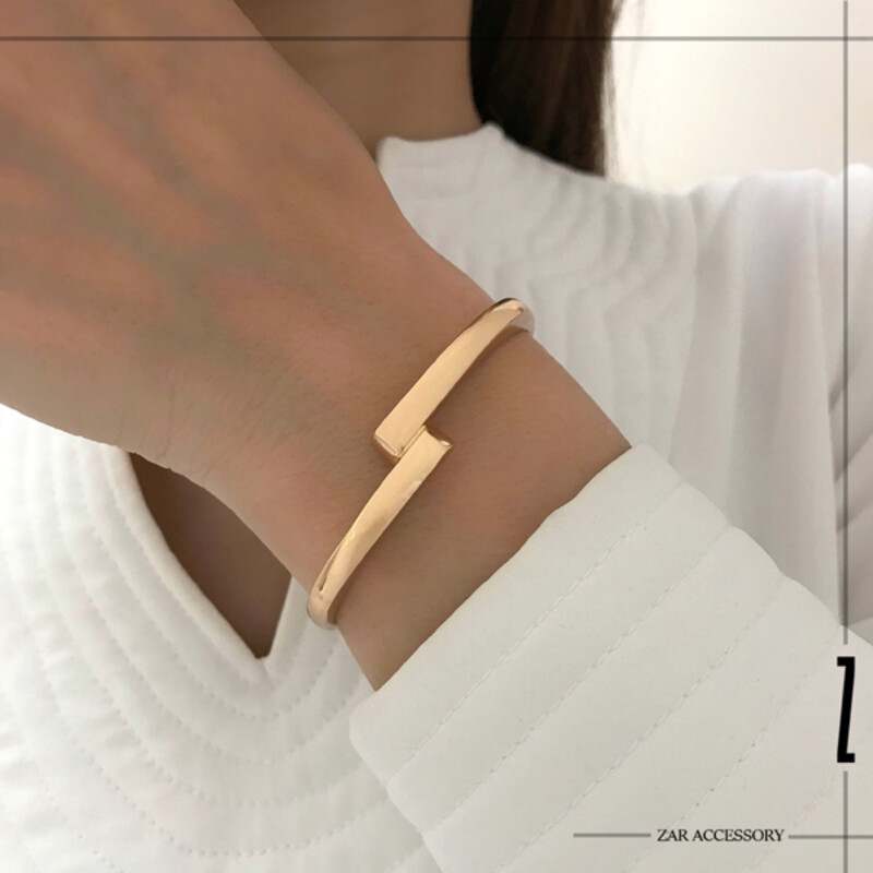 دستبند آینه‌ای کراس اور