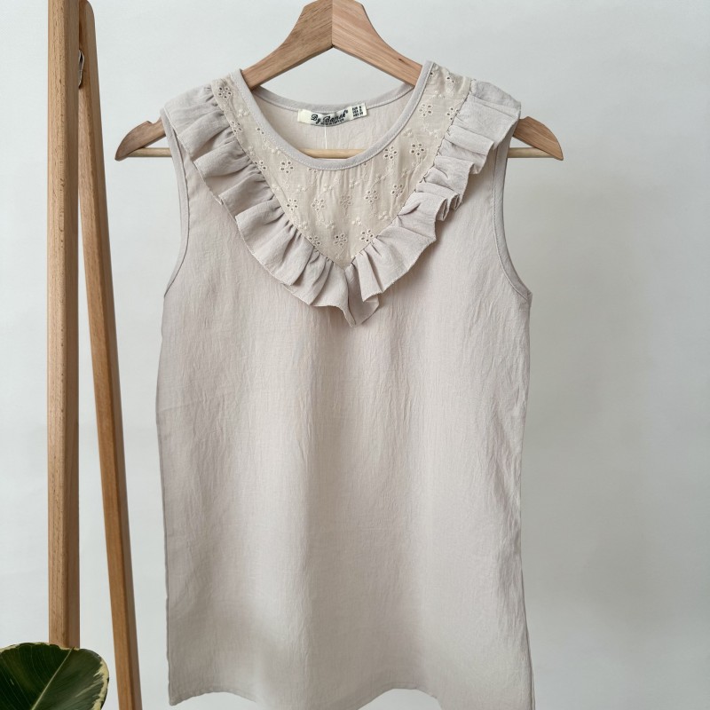 تاپ یقه گرد چین‌دار