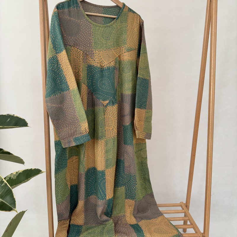 پیراهن ساحلی کنفی طرح چهل تکه‌