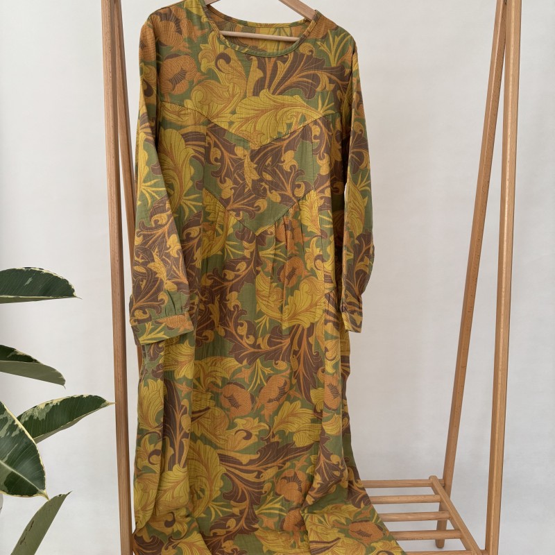 پیراهن ساحلی کنفی طرح باغ