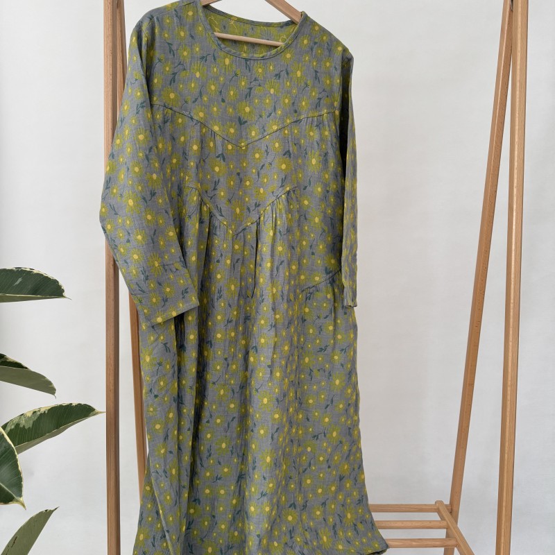 پیراهن ساحلی کنفی میدی طرح بابونه