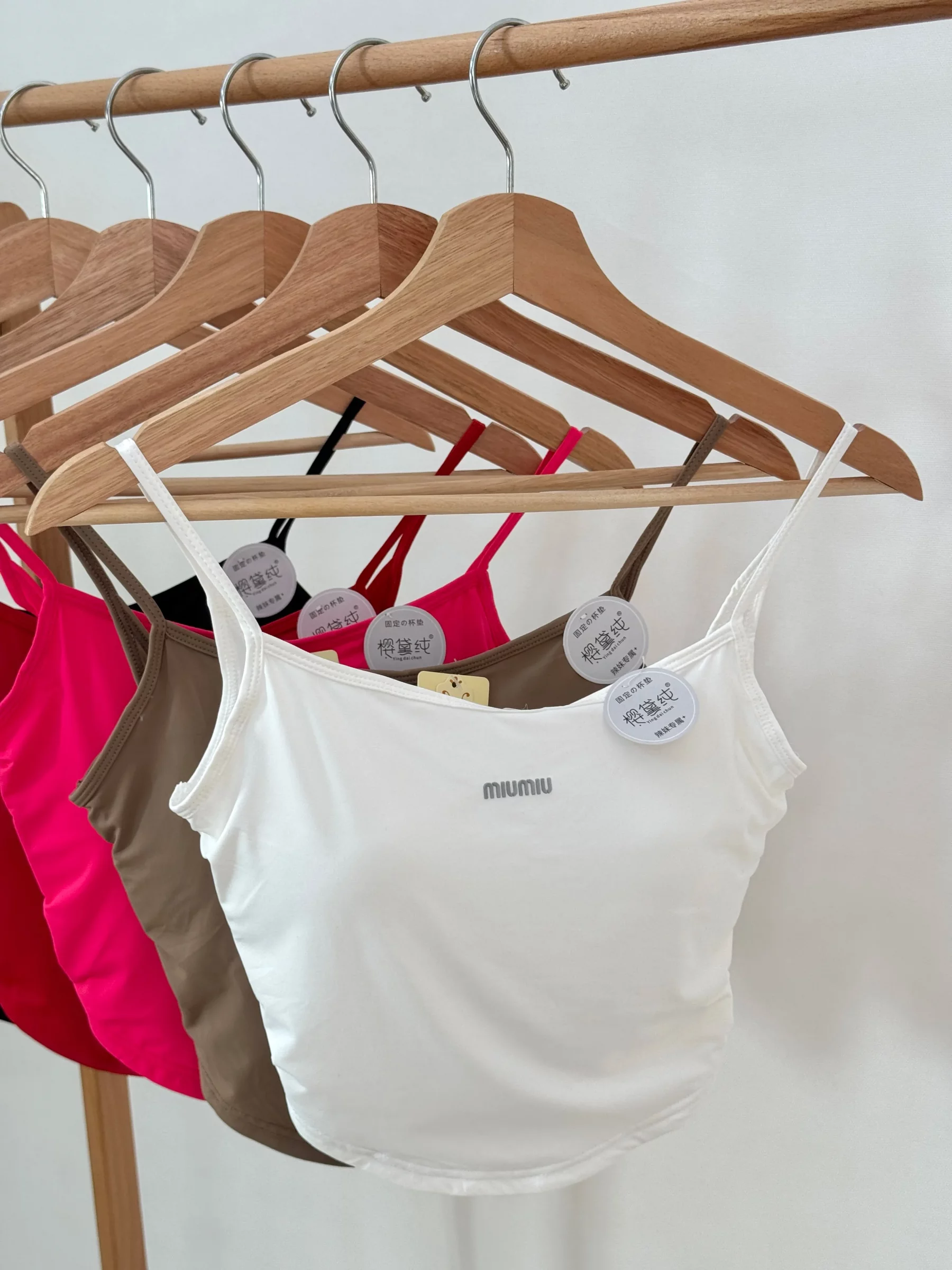 تاپ کراپ میو‌میو