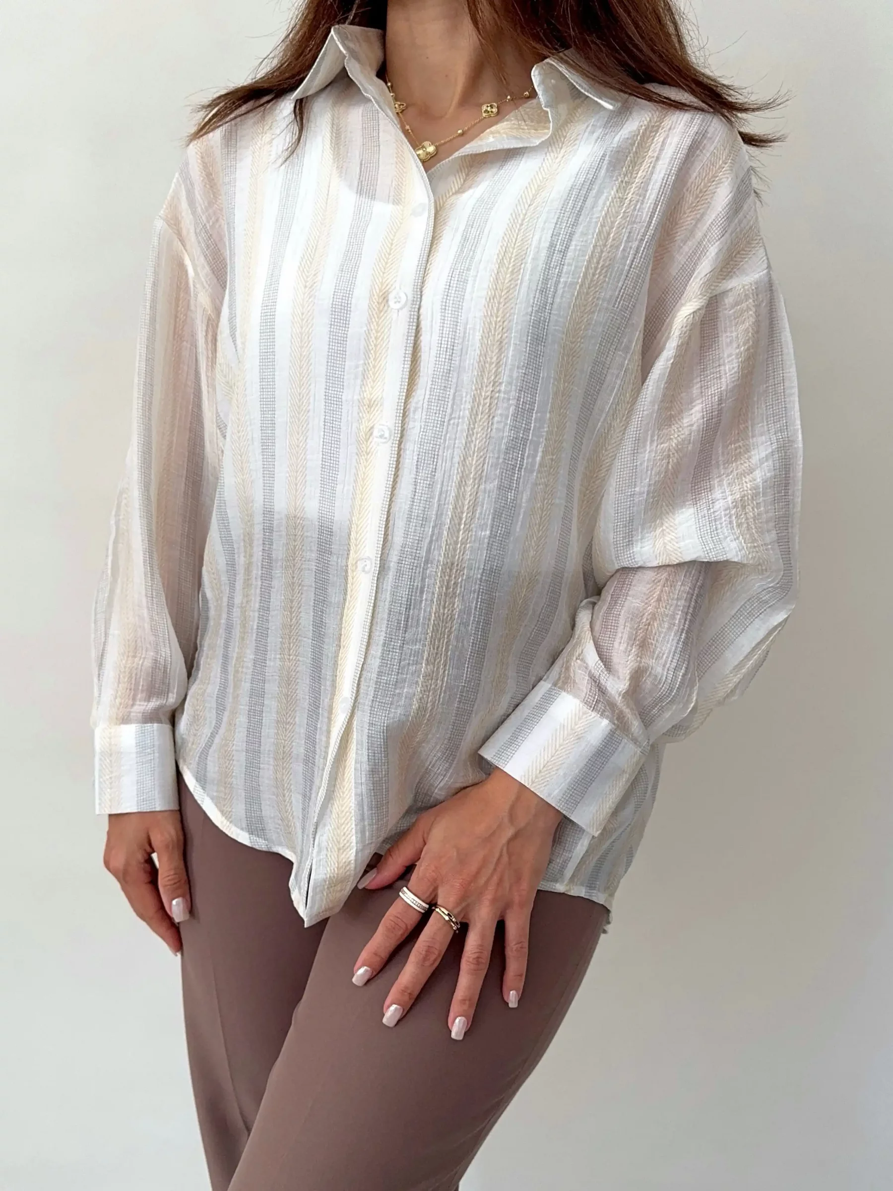 شومیز شیشه‌ای