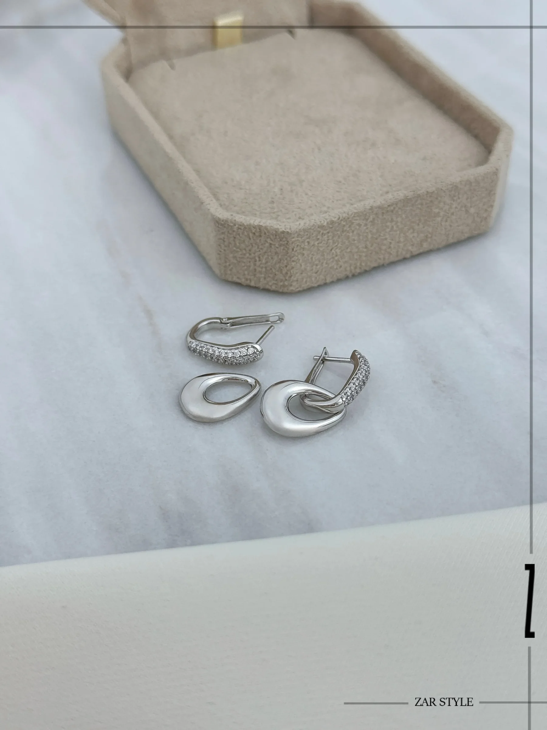 گوشواره دو قطعه اشکی نگینی و آینه‌ای