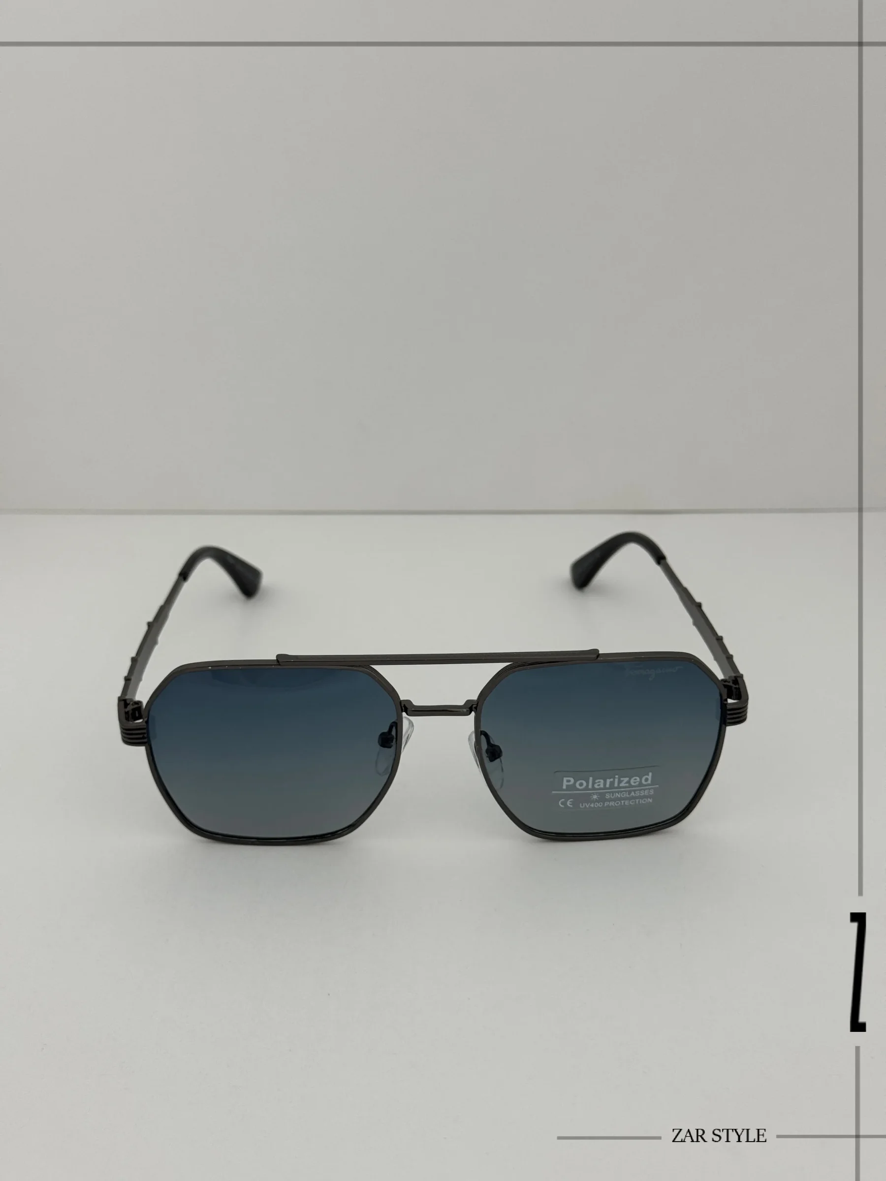 عینک آفتابی فراگامو کد 113