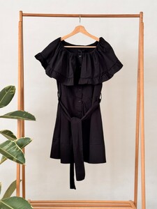 پیراهن مجلسی یقه چین‌دار