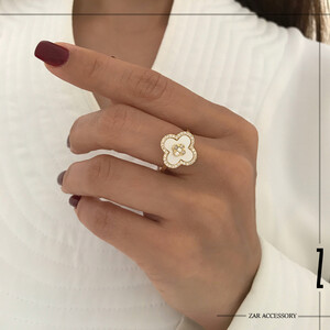 انگشتر ونکلیف صدفی