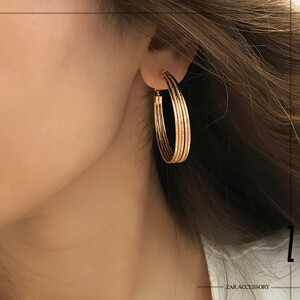 گوشواره زنانه حلقه‌ای مولتی لاین