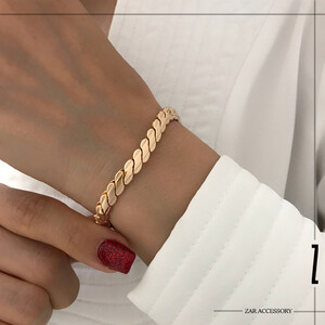 دستبند آینه‌ای حصیری حاشیه‌دار