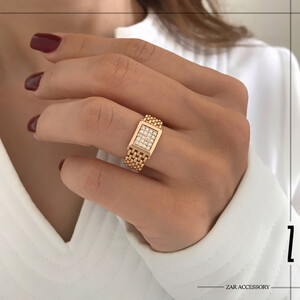 انگشتر رولکس مربعی نگین‌دار