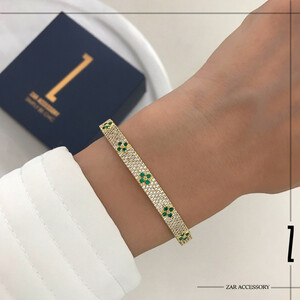 دستبند بنگل ونکلیف گرین فول نگین