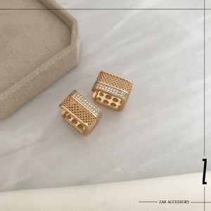 گوشواره مربعی توری نگینی