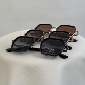 عینک آفتابی فراگامو