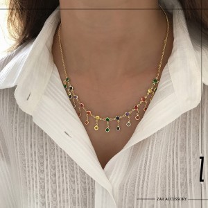 گردنبند نگین رنگی آویز
