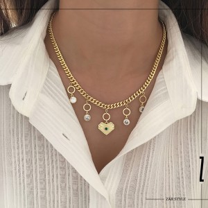 گردنبند کارتیه آویزدار قلب زمردی