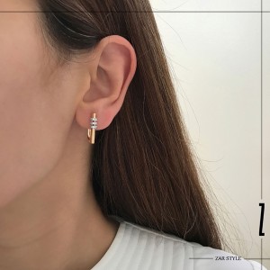 گوشواره خطی سه لاین نگین