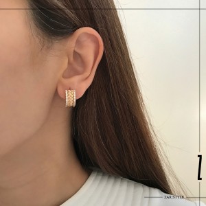 گوشواره حصیری دور نگین