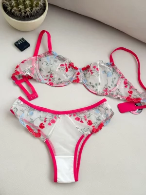 ست شورت و سوتین کد 101