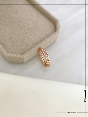انگشتر کارتیه نگین باگت صورتی