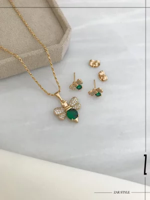 نیمست زنبور نگین زمردی